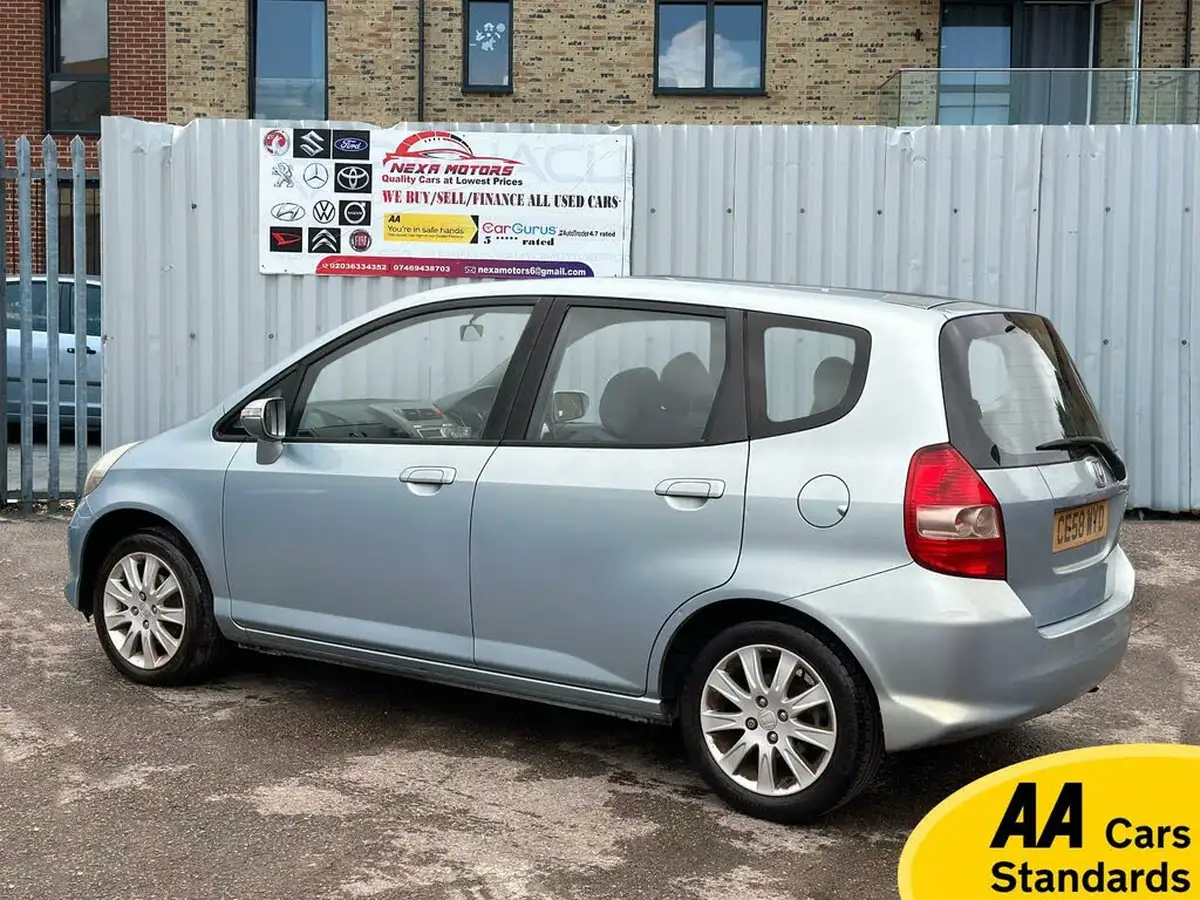 2008-honda-jazz-14-se-big-8