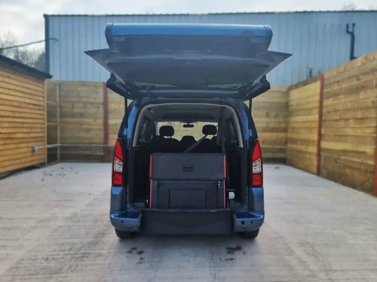 2018-peugeot-partner-big-15