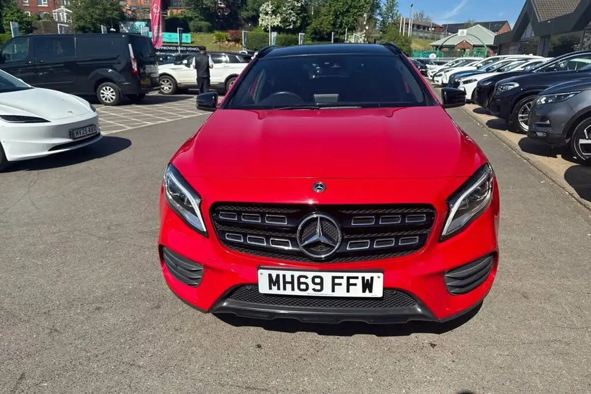 2019-mercedes-benz-gla-class-16-gla-200-amg-line-edition-plus-7g-dct-big-38