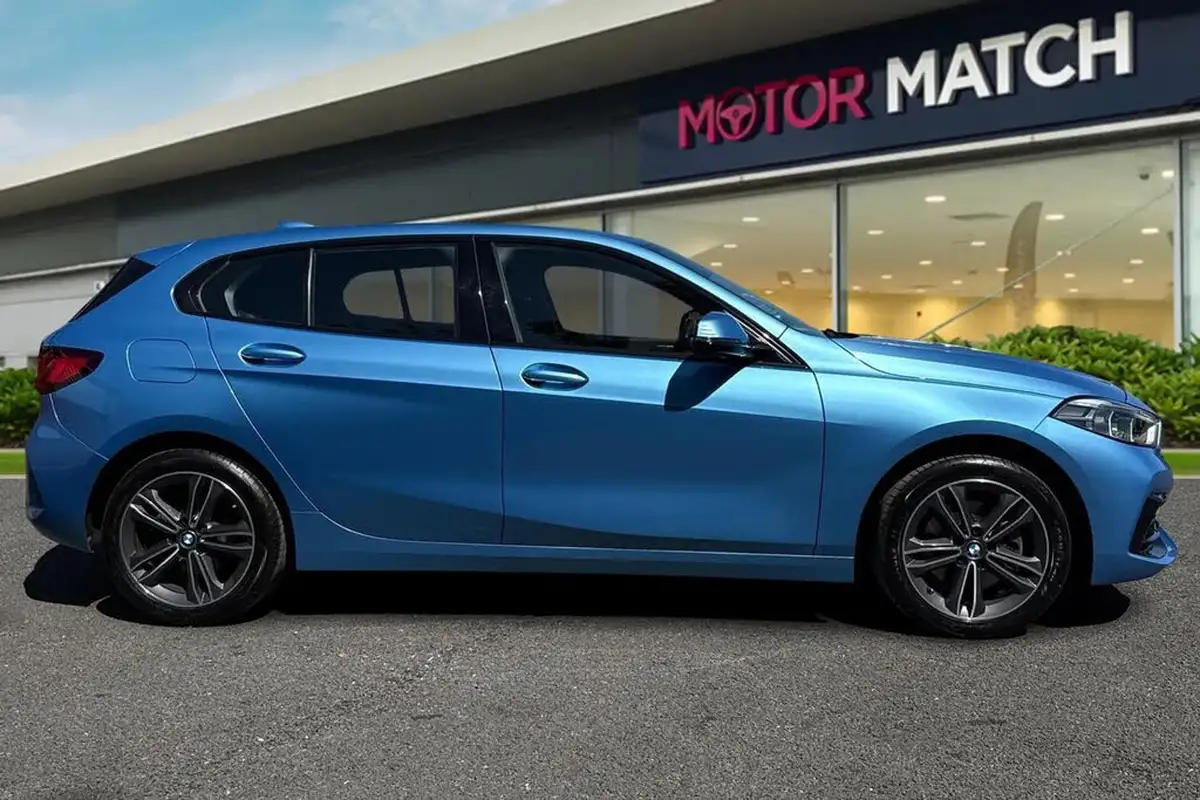 2020-bmw-1-series-15-118i-sport-134bhp-big-2