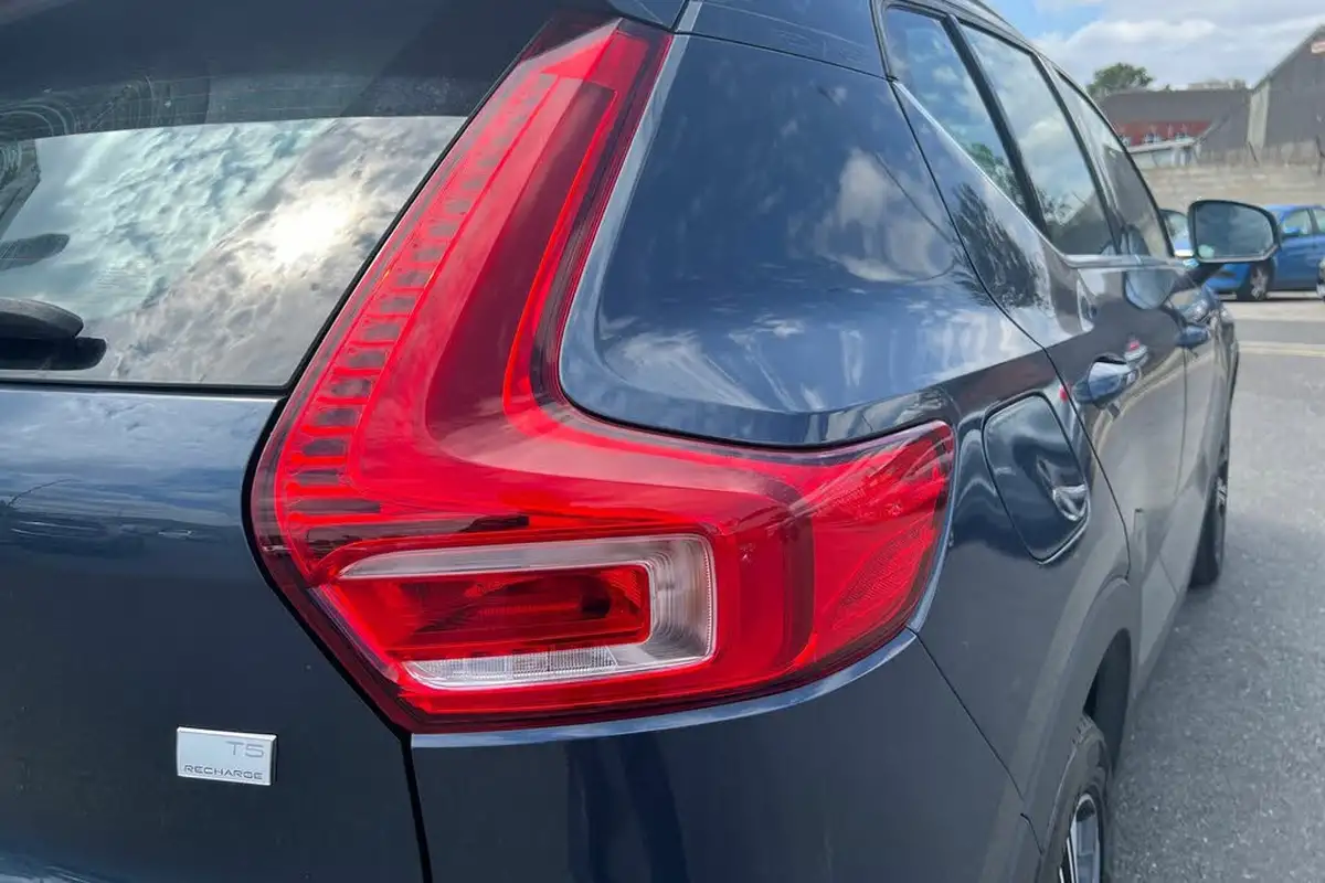 2021-volvo-xc40-15-t5-inscription-pro-258bhp-big-19