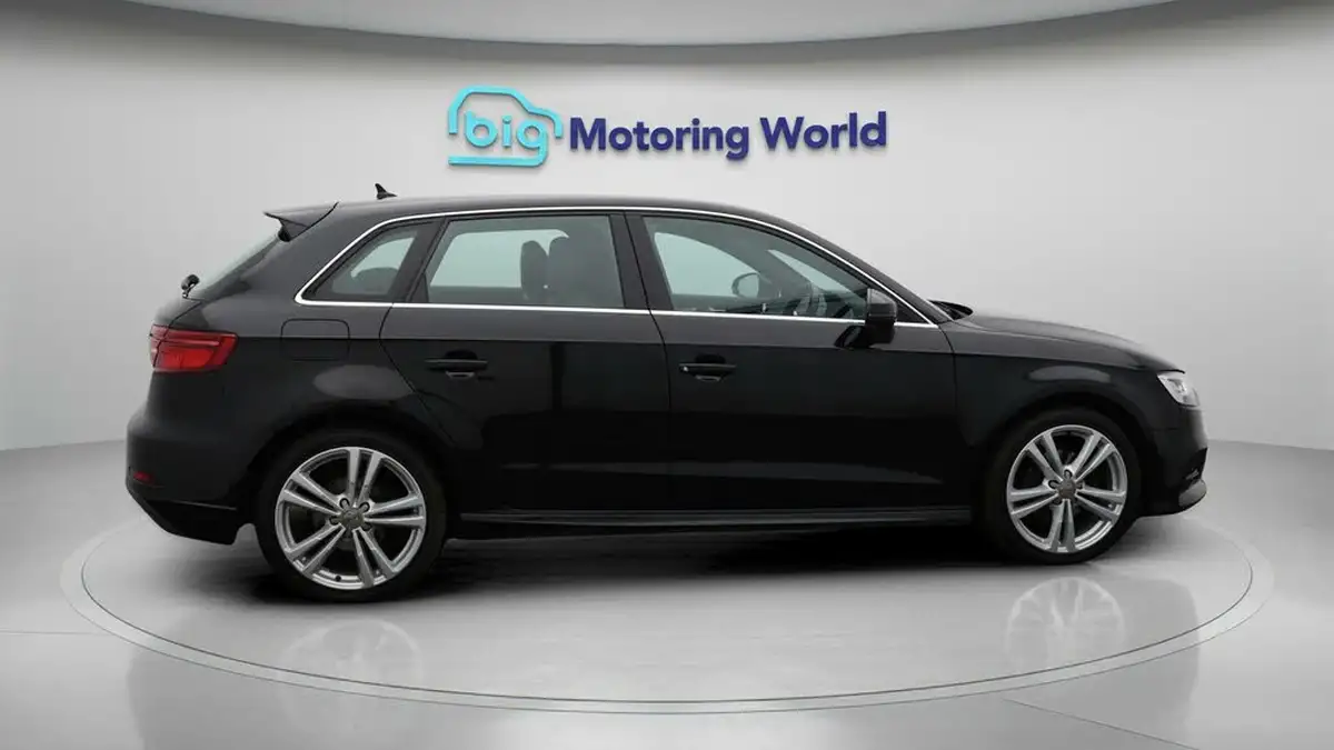 2018-audi-a3-15-tfsi-s-line-sportback-5d-big-8