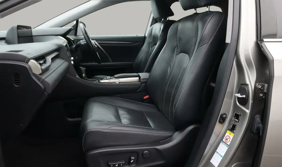 2019-lexus-rx-450h-35-rx-big-13