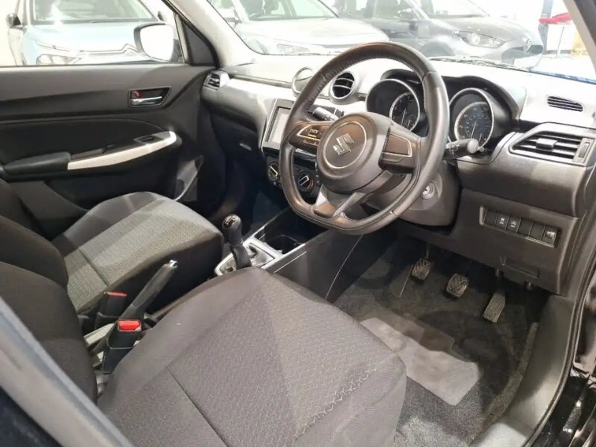 2020-suzuki-swift-12-dualjet-sz-t-90ps-1242cc-big-14