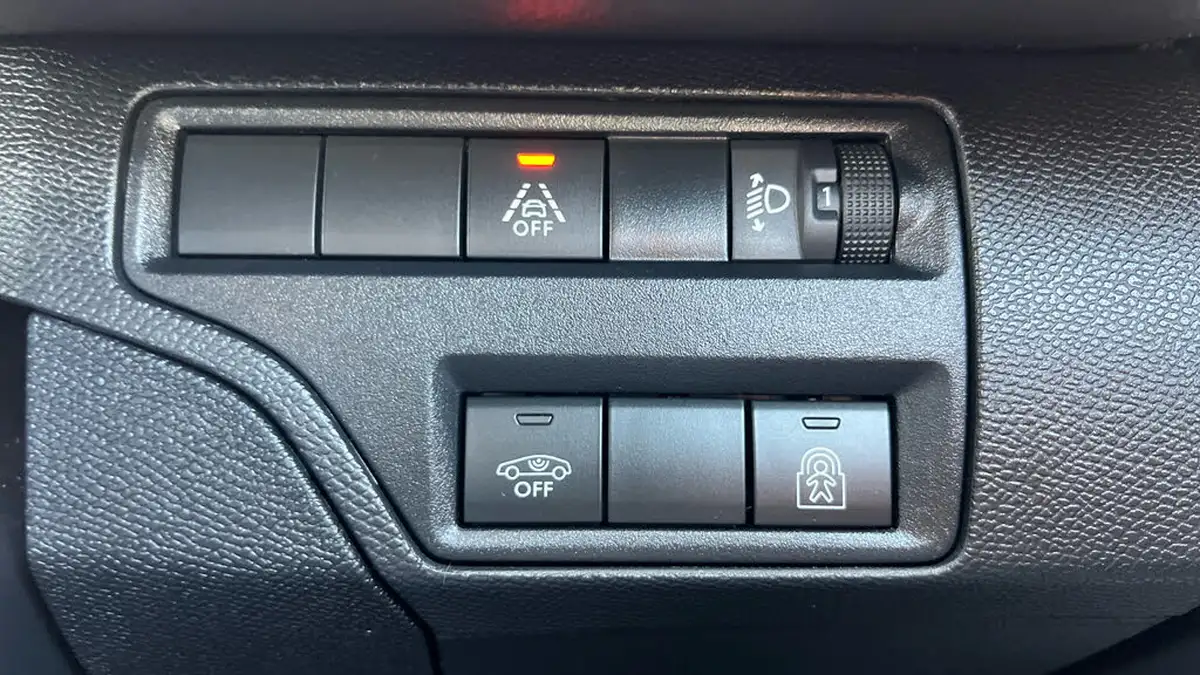 2021-peugeot-3008-suv-15-bluehdi-allure-premium-eat8-big-33