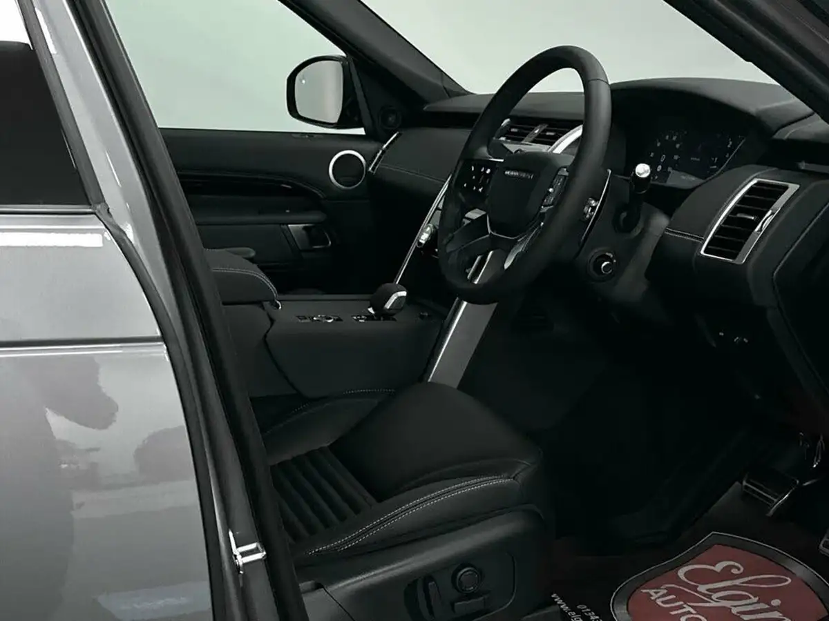 2025-land-rover-discovery-30-d350-commercial-se-big-19