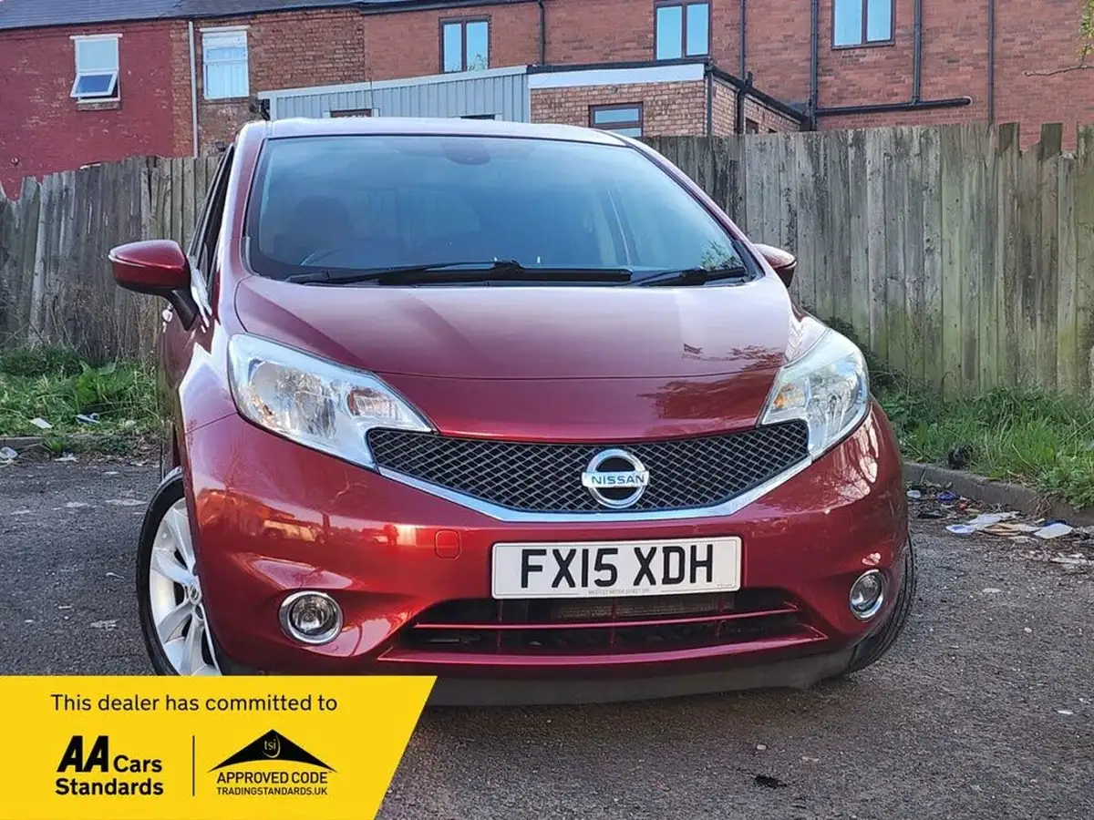 2015-nissan-note-12-acenta-premium-dig-s-98ps-style-pack-big-3