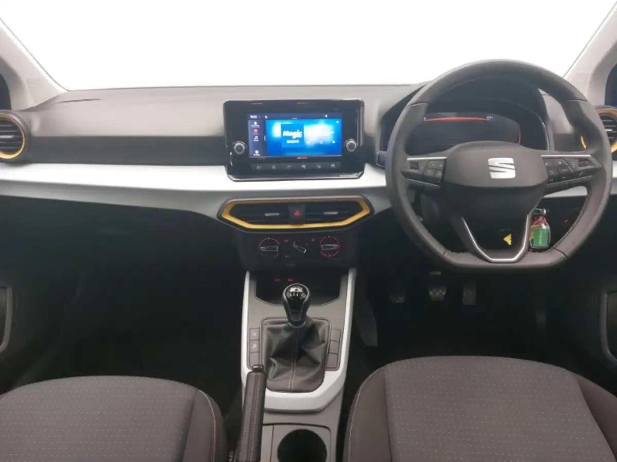 2024-seat-arona-10-tsi-evo-se-big-2