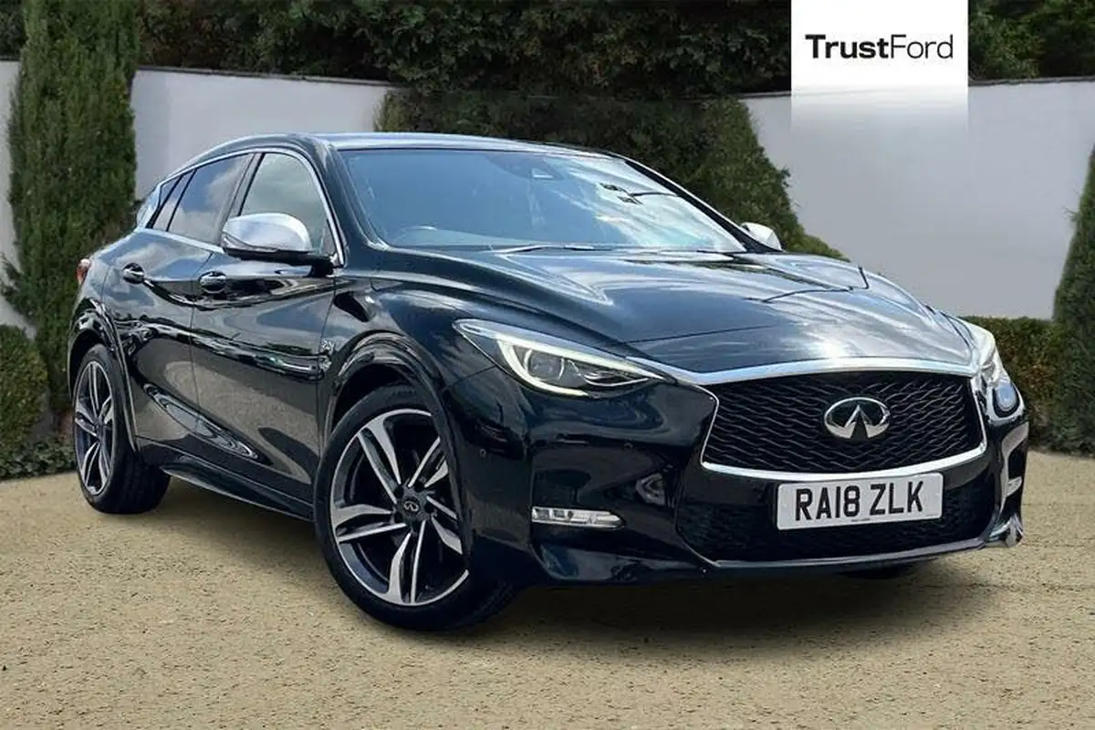 2018-infiniti-q30-20-sport-intouch-awd-auto-big-0