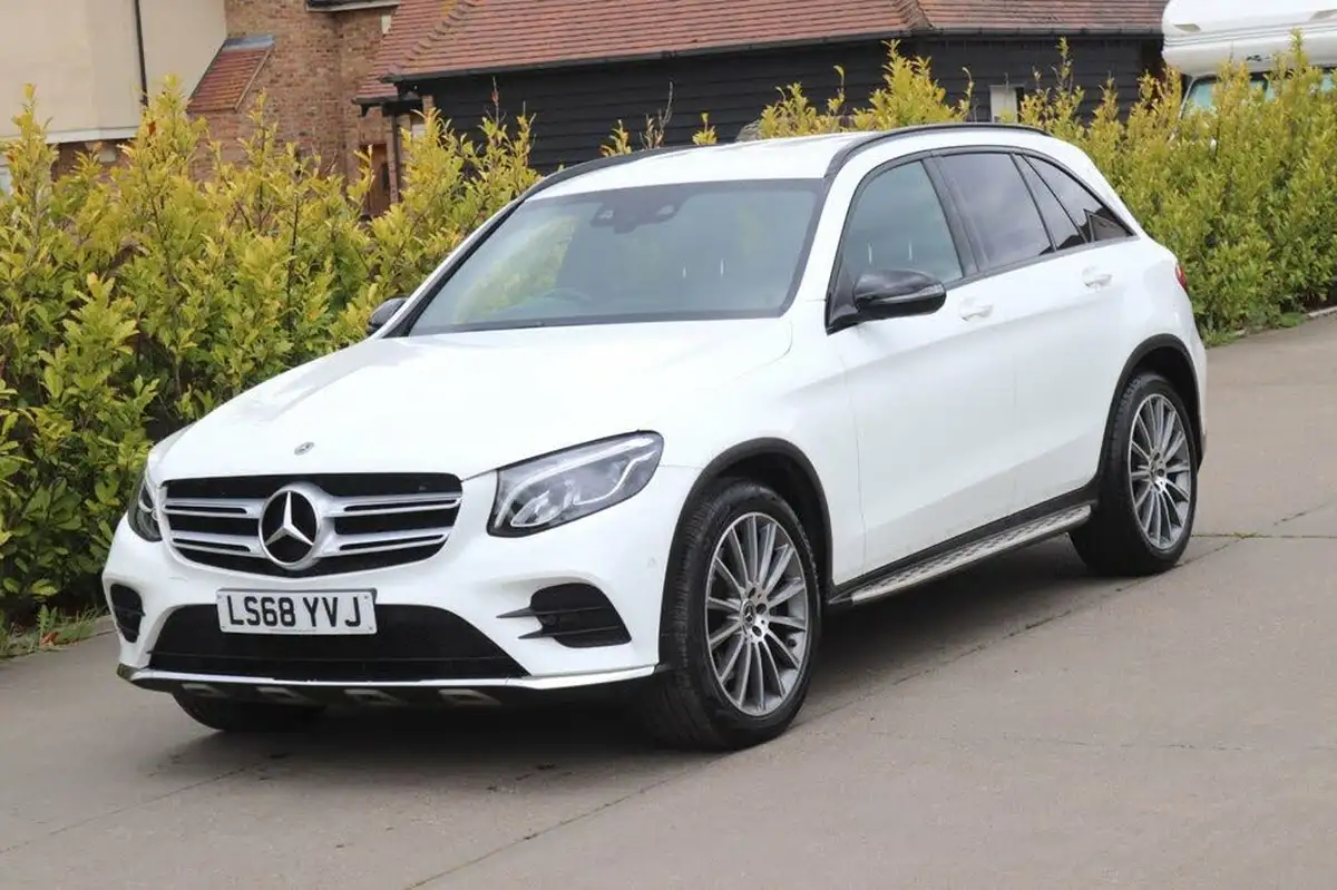 2018-mercedes-benz-glc-class-21d-glc250d-amg-line-ss-station-wagon-5d-big-2