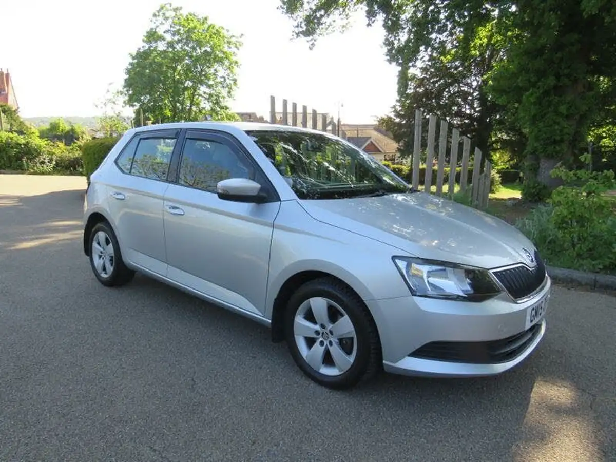 2015-skoda-fabia-14tdi-se-hatchback-dsg-big-8