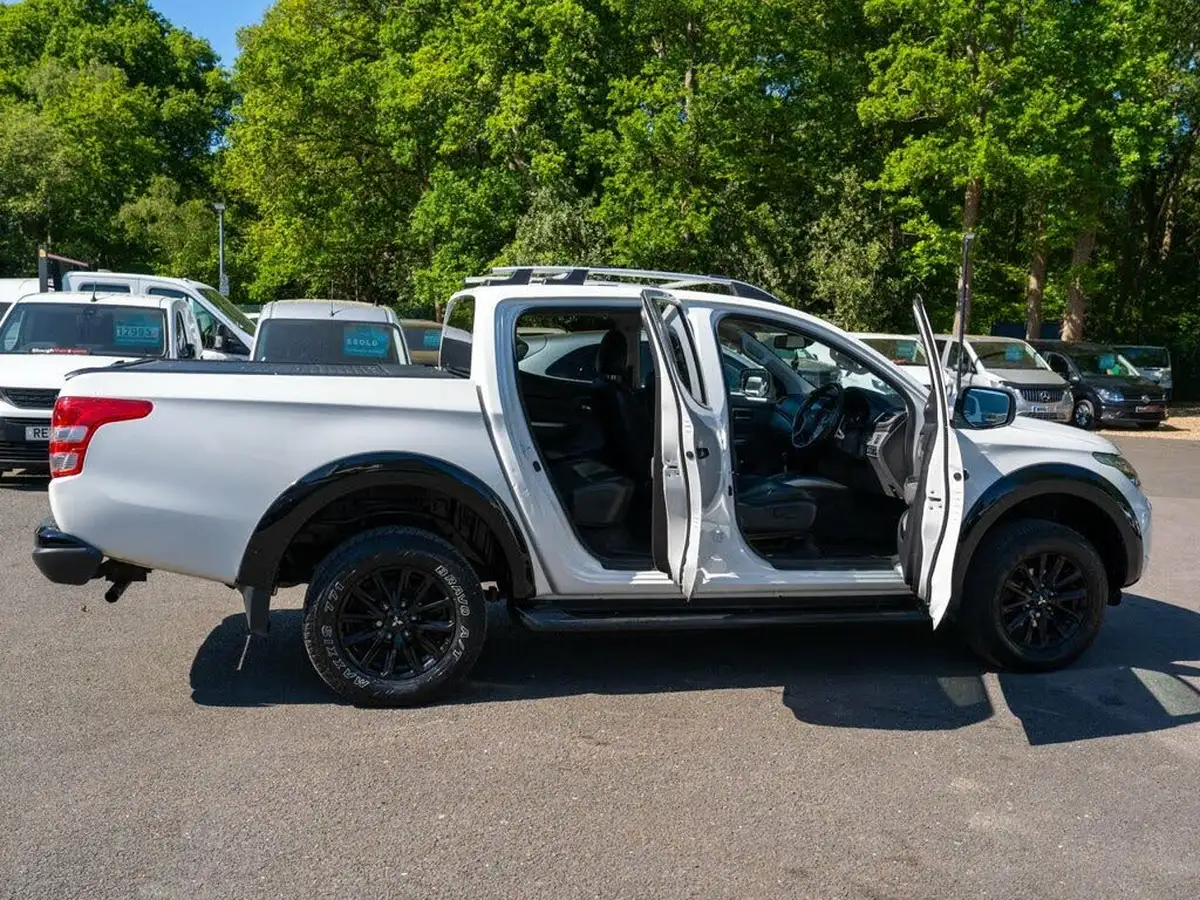 2019-mitsubishi-l200-24di-d-challenger-auto-big-14