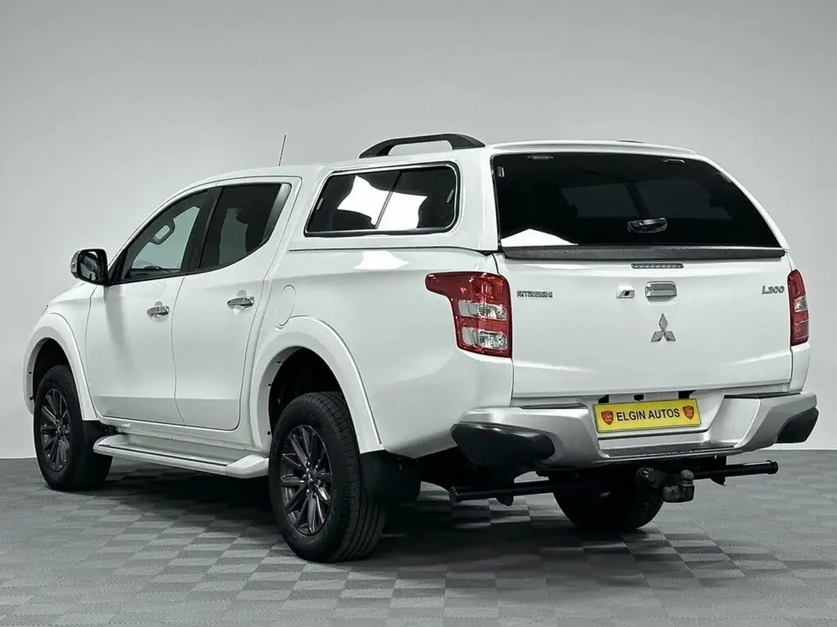 2018-mitsubishi-l200-24di-d-warrior-eu6-big-19