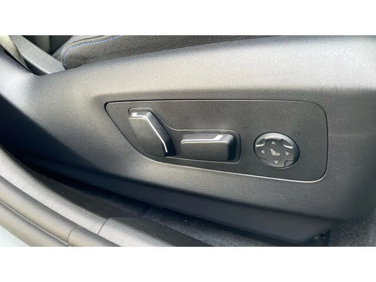 2025-bmw-5-series-20-530e-m-sport-touring-5d-big-29