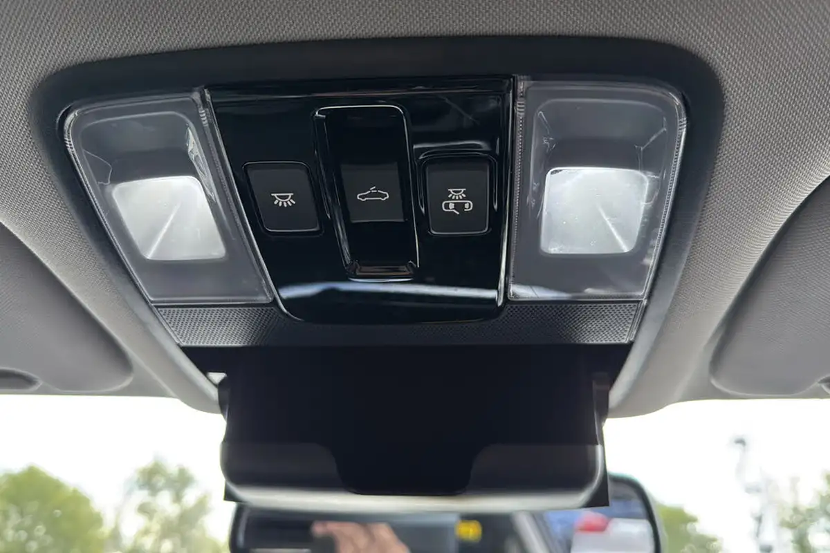 2022-kia-xceed-15-t-gdi-4-big-33