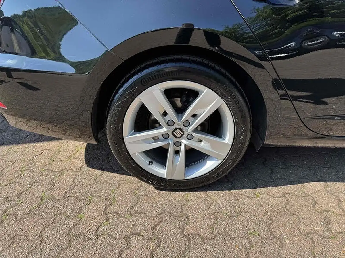 2020-seat-leon-15-tsi-evo-fr-150ps-estate-dsg-big-39