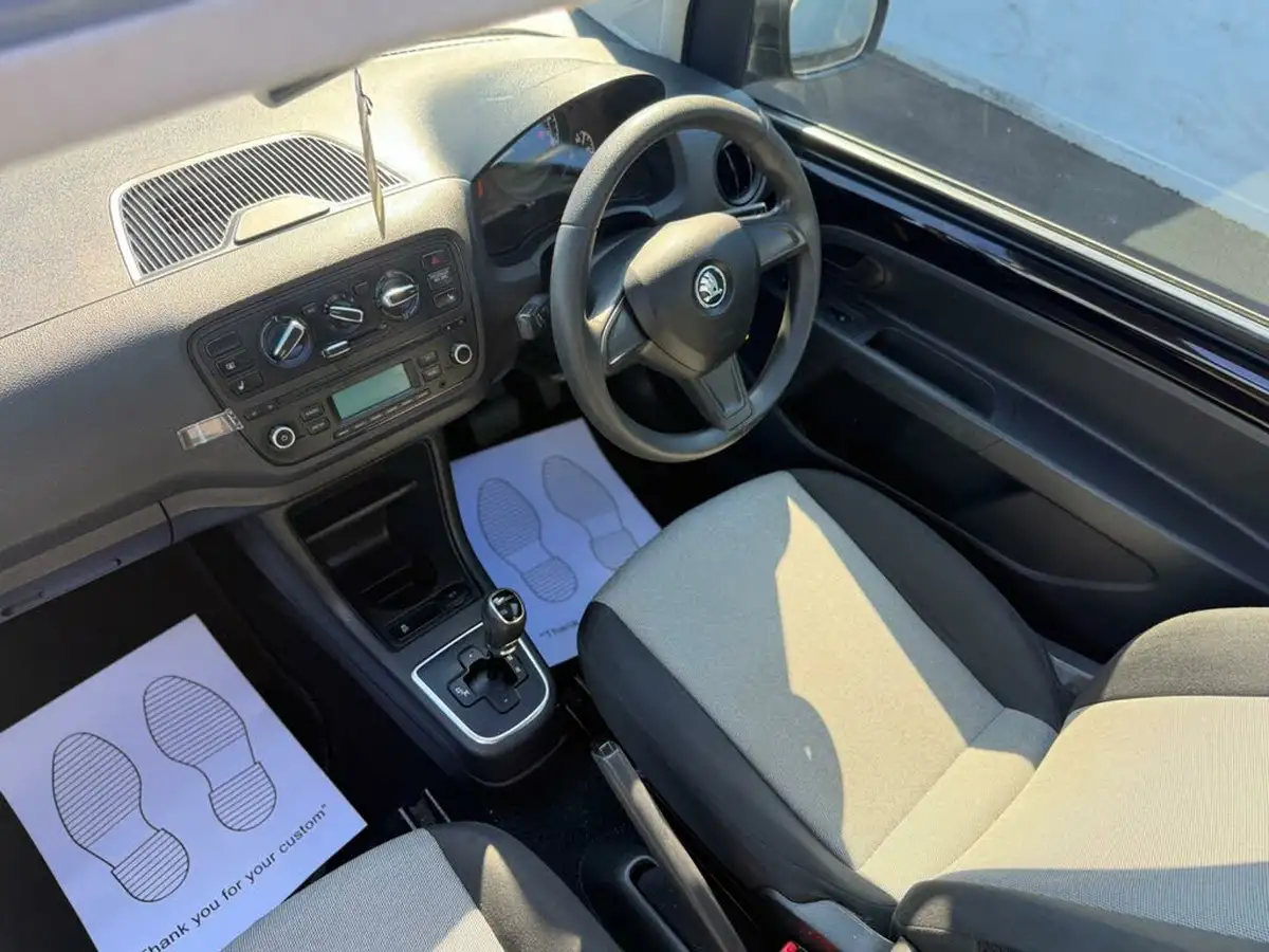 2014-skoda-citigo-10-se-60ps-3d-asg-big-41