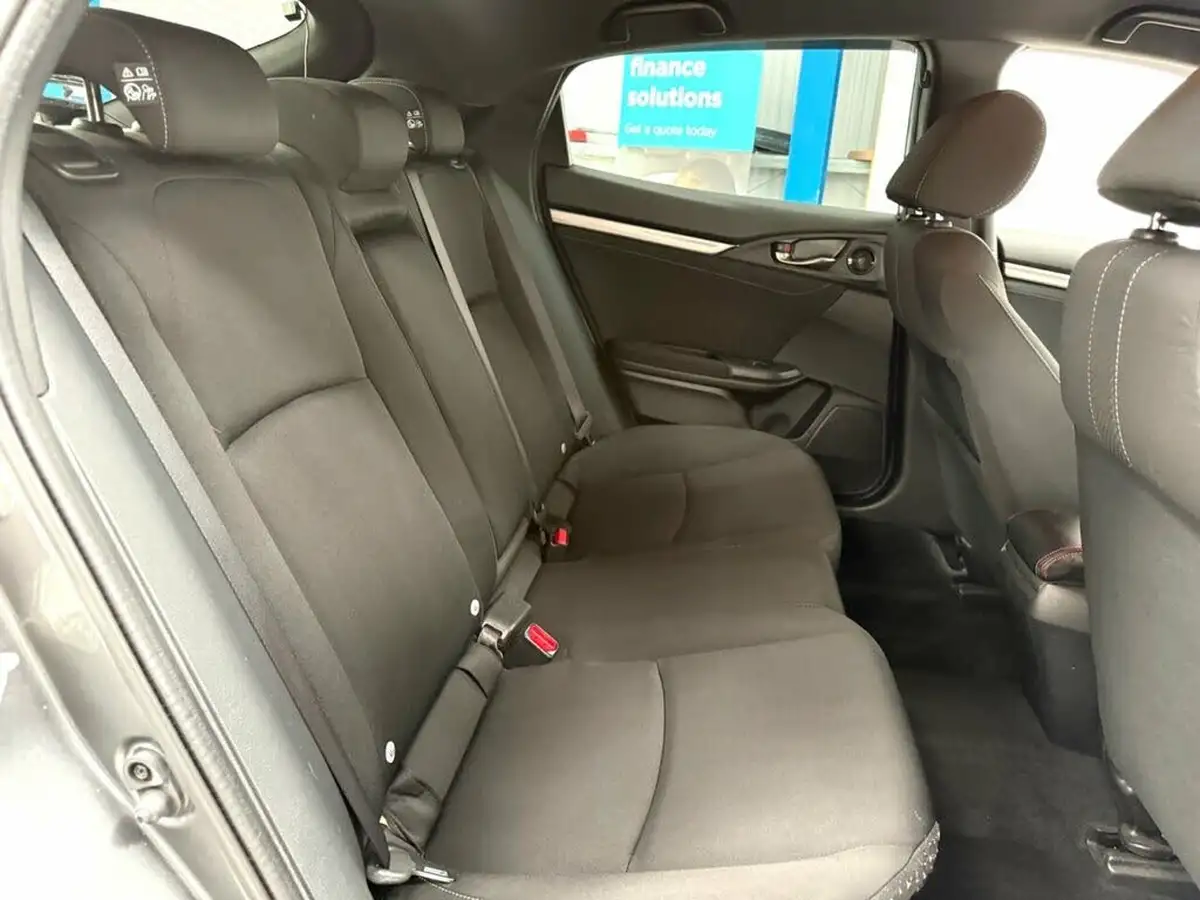 2018-honda-civic-15-vtec-turbo-sport-ss-big-27