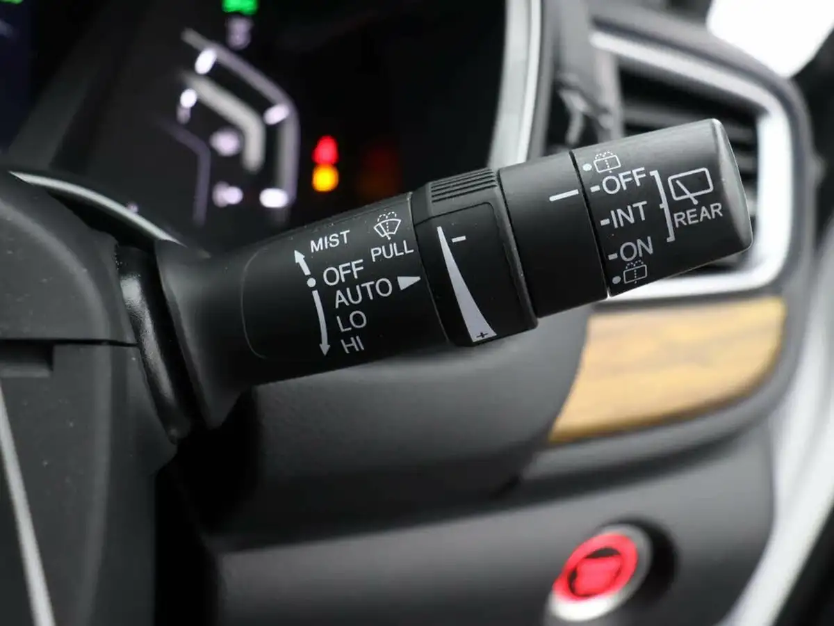 2019-honda-cr-v-15-vtec-turbo-sr-193ps-cvt-big-37