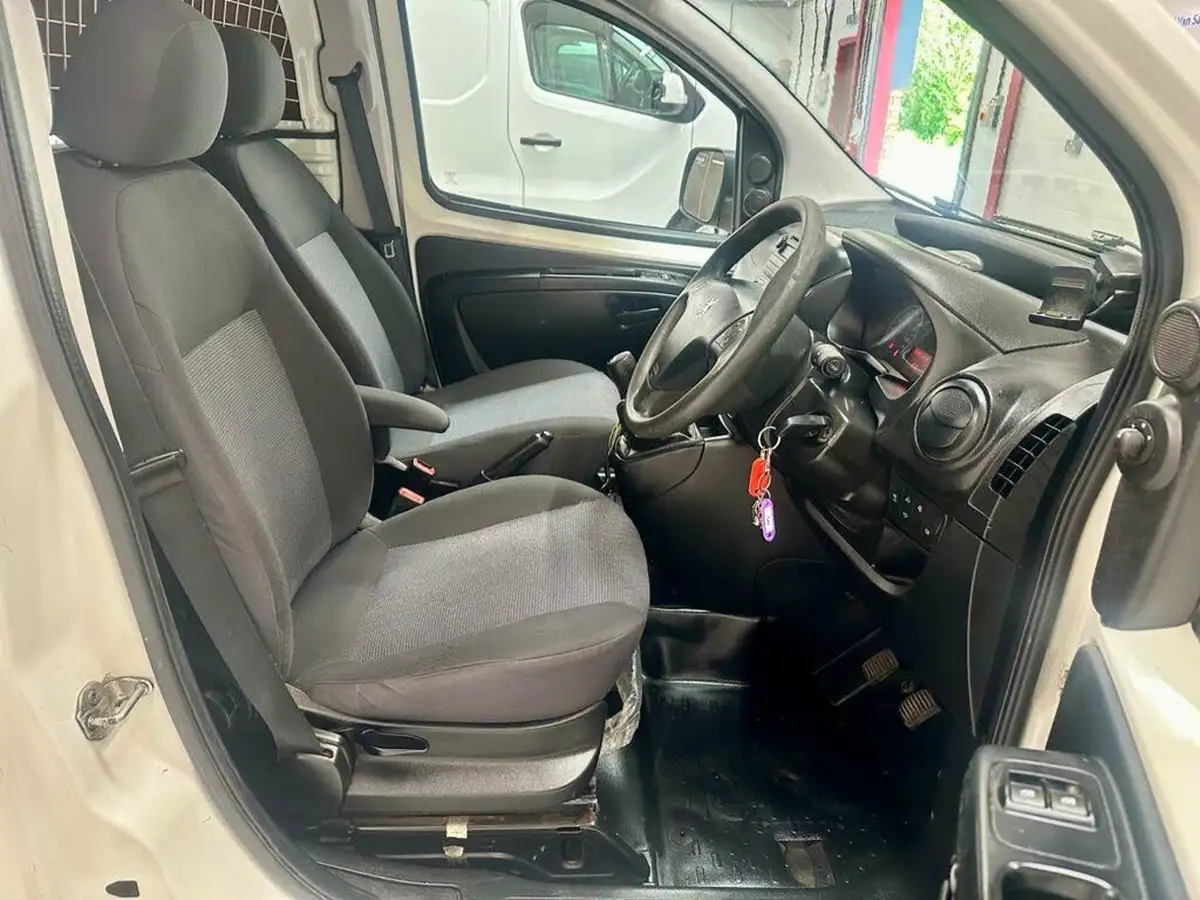 2015-peugeot-bipper-13td-professional-75-panel-big-7
