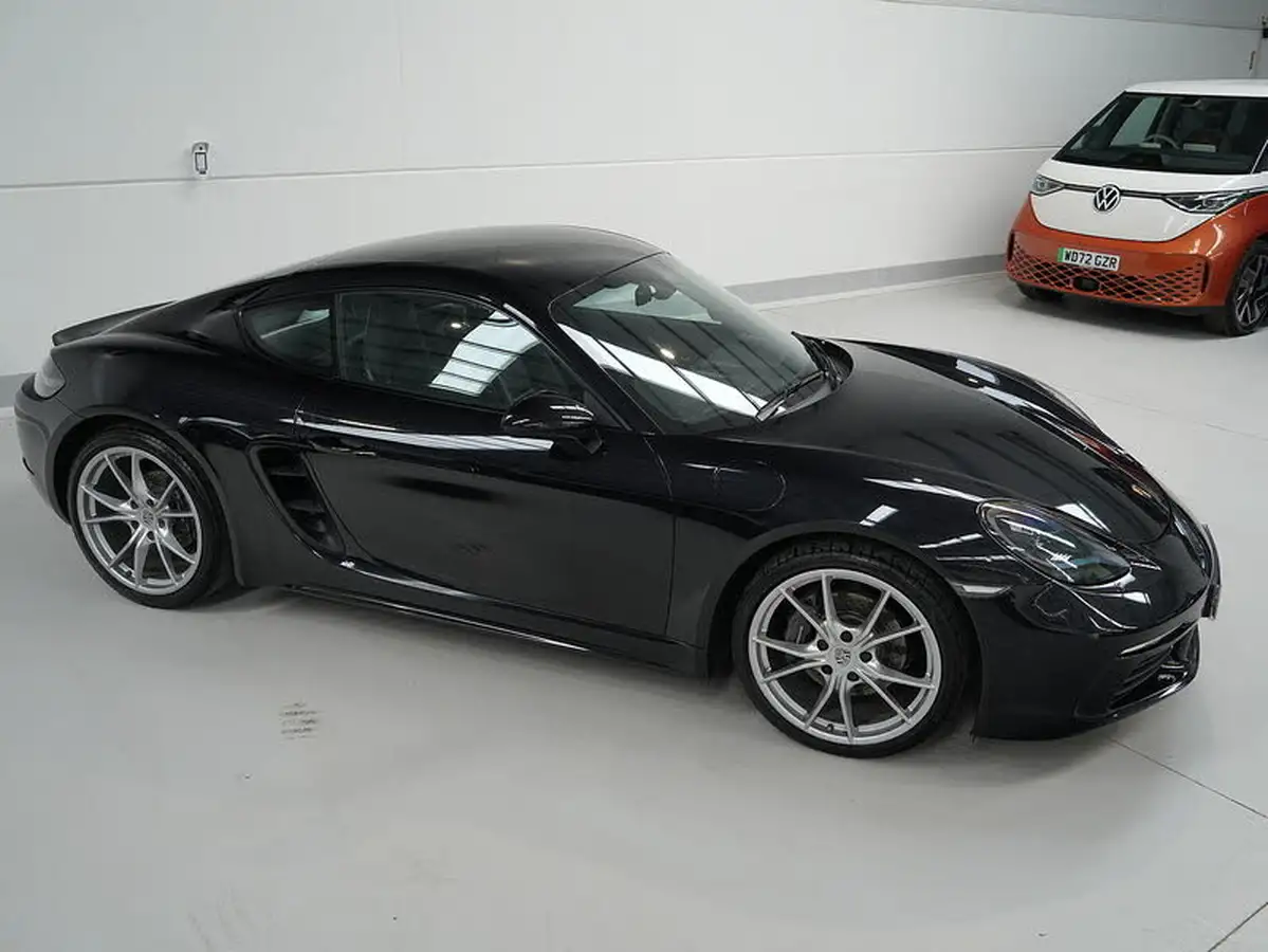 2018-porsche-cayman-718-20-cayman-ss-pdk-big-13