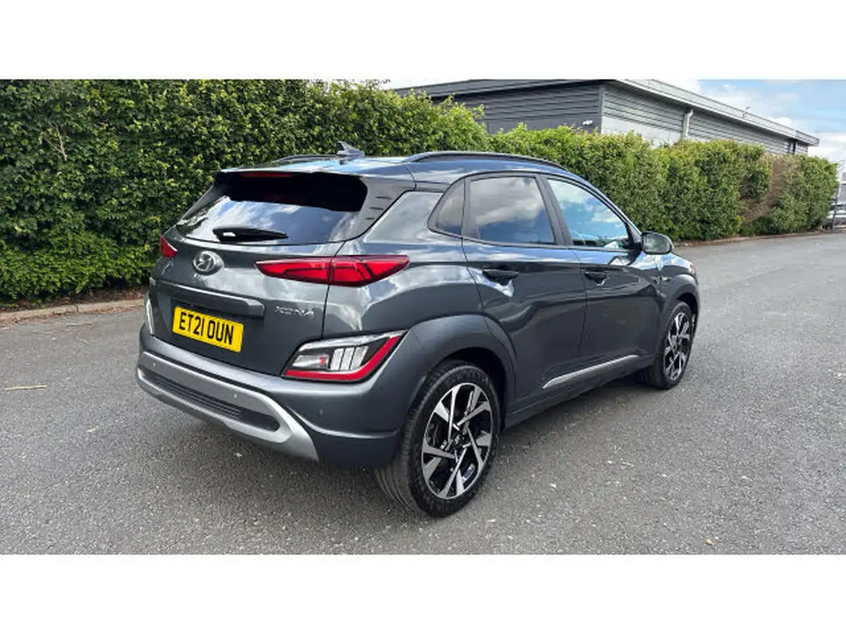 2021-hyundai-kona-10-t-gdi-premium-48-volt-mhev-big-34