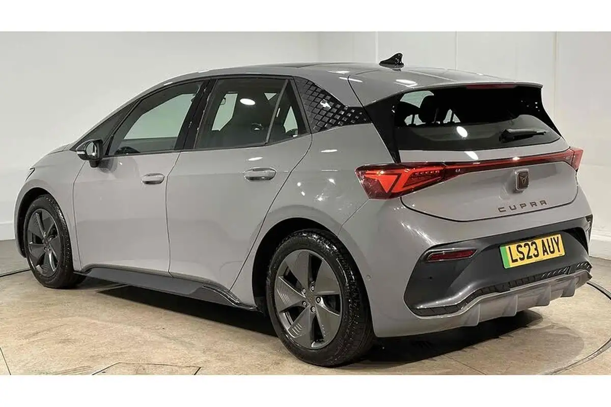 2023-cupra-born-e-v1-204ps-big-5