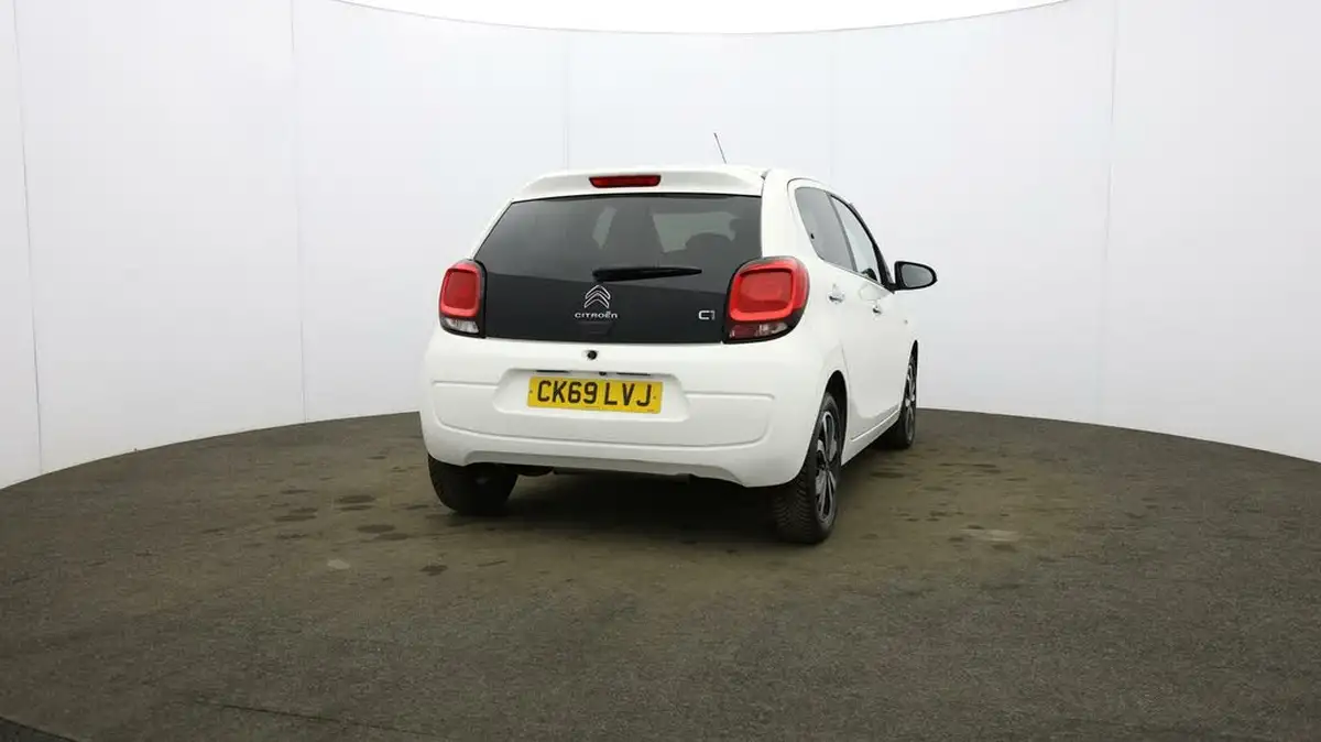2020-citroen-c1-10-vti-flair-ss-5d-big-59