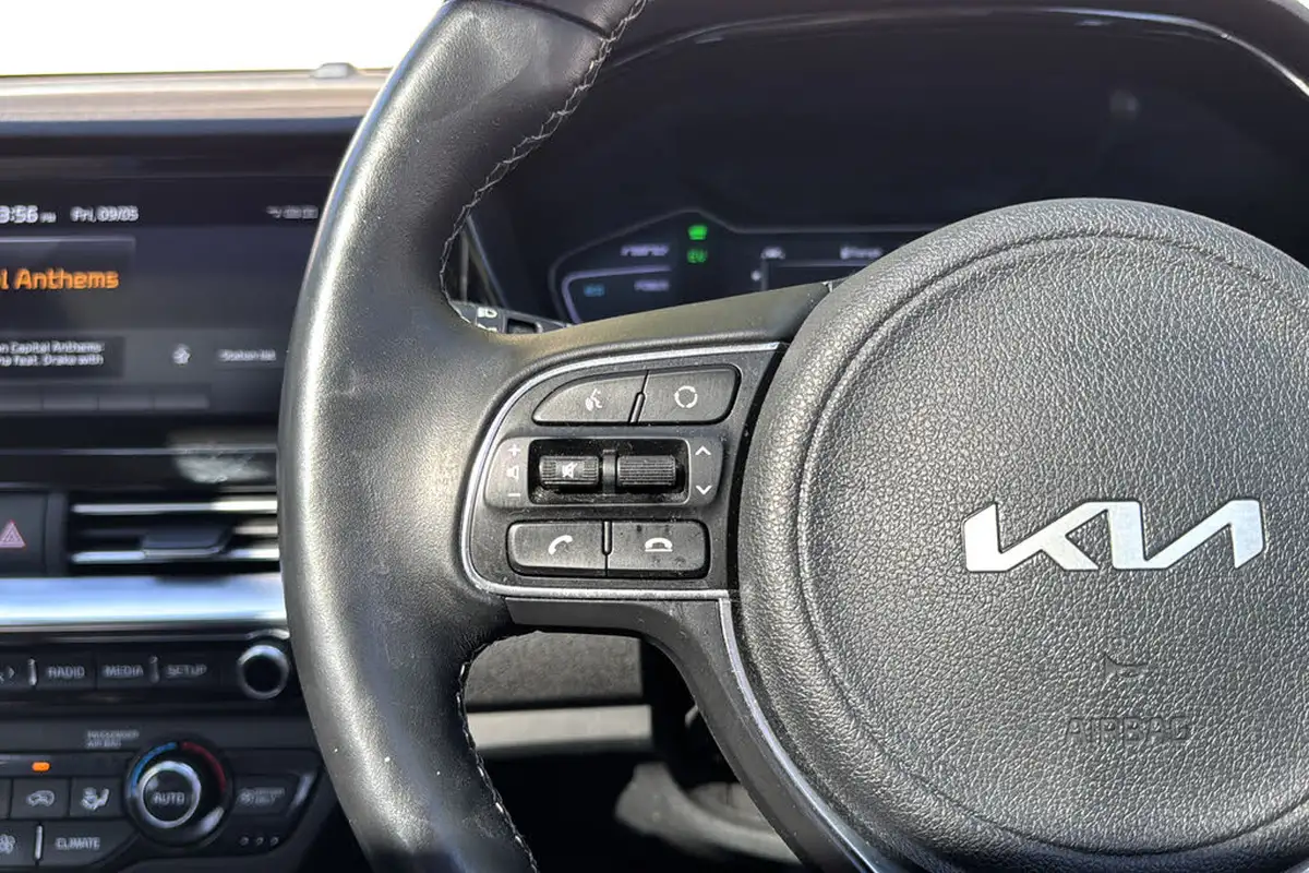 2022-kia-niro-16-gdi-4-139bhp-132kwh-big-16