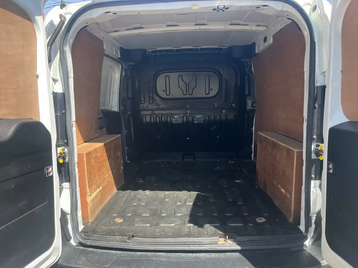 2017-fiat-doblo-cargo-13td-l1h1-sx-big-27