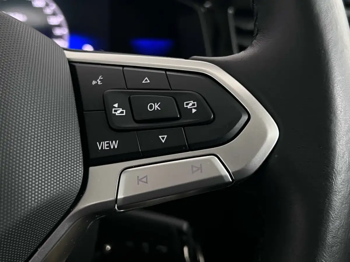 2022-volkswagen-polo-10-tsi-life-dsg-big-24