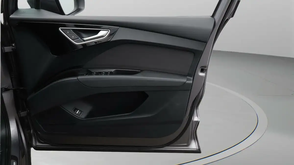 2021-audi-q4-e-tron-40e-sport-station-wagon-big-15