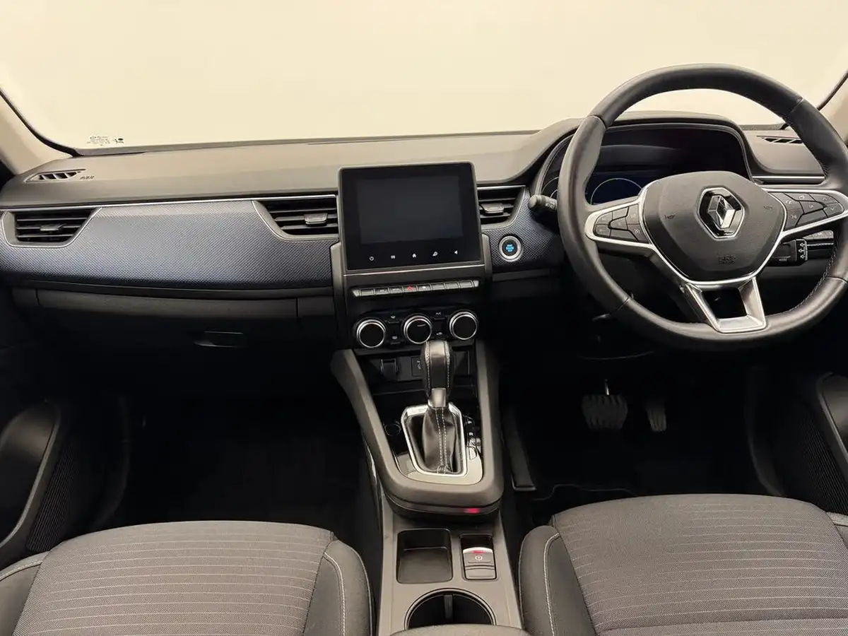 2022-renault-arkana-16-iconic-big-10