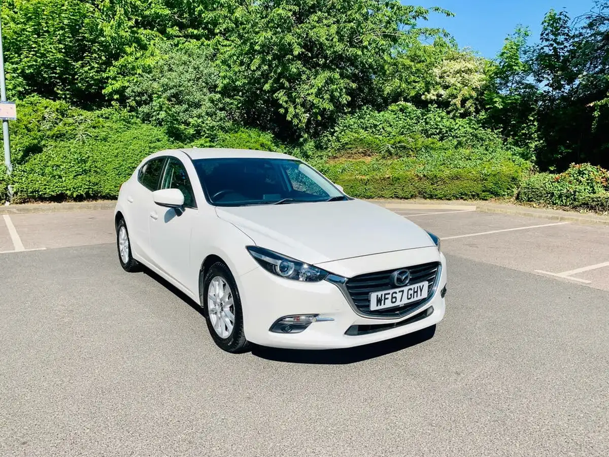 2017-mazda-mazda3-15td-se-l-nav-hatchback-5d-big-1
