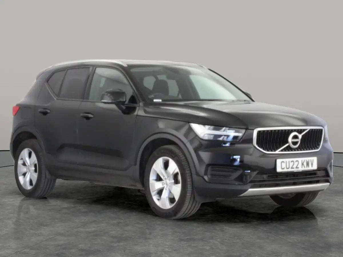2022-volvo-xc40-15-t3-momentum-big-4