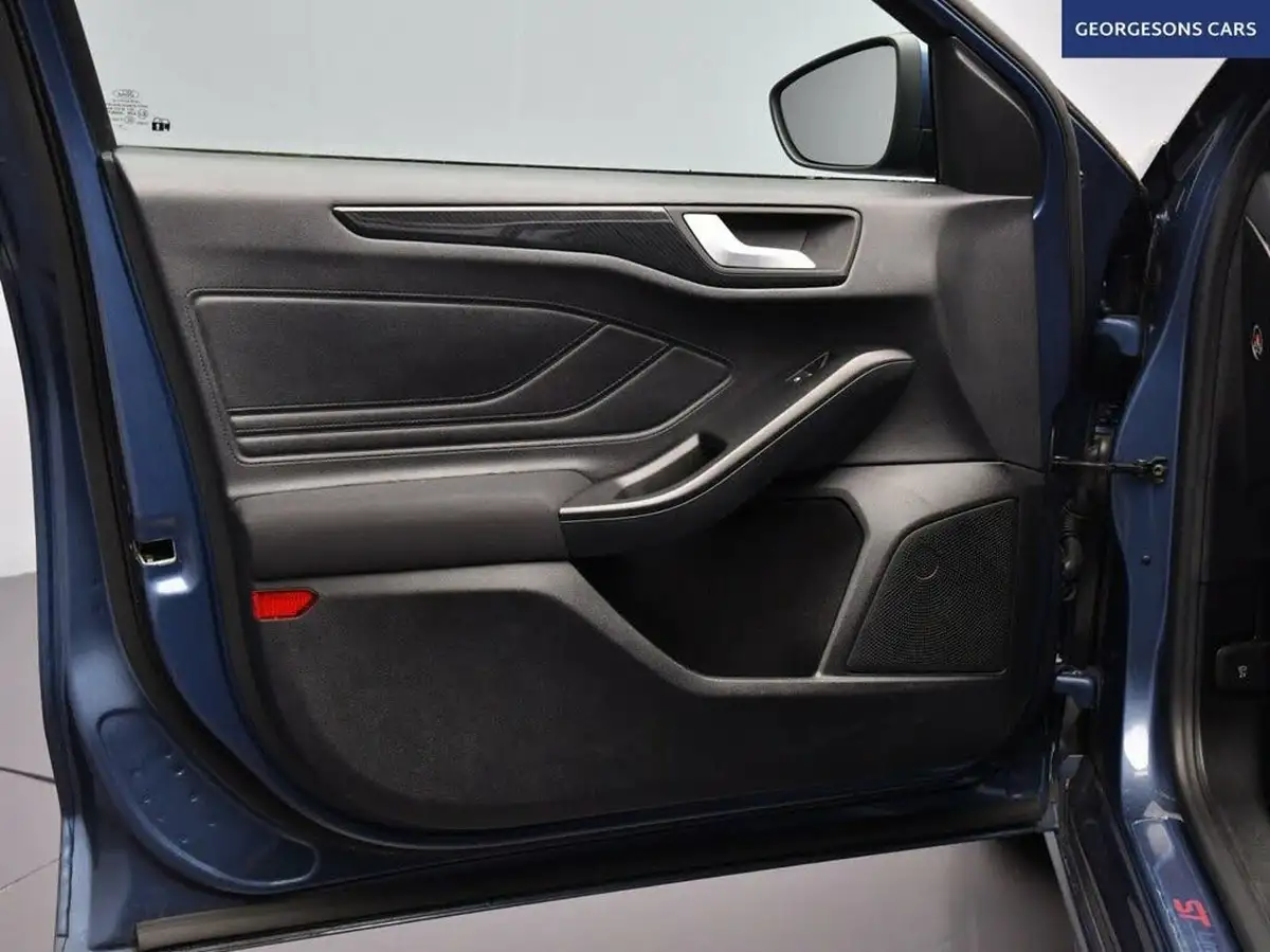 2019-ford-focus-10t-st-line-ss-hatchback-auto-big-18