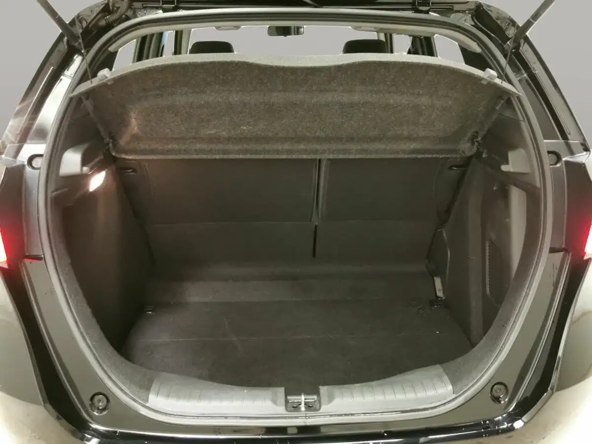 2023-honda-jazz-15-i-mmd-se-big-38