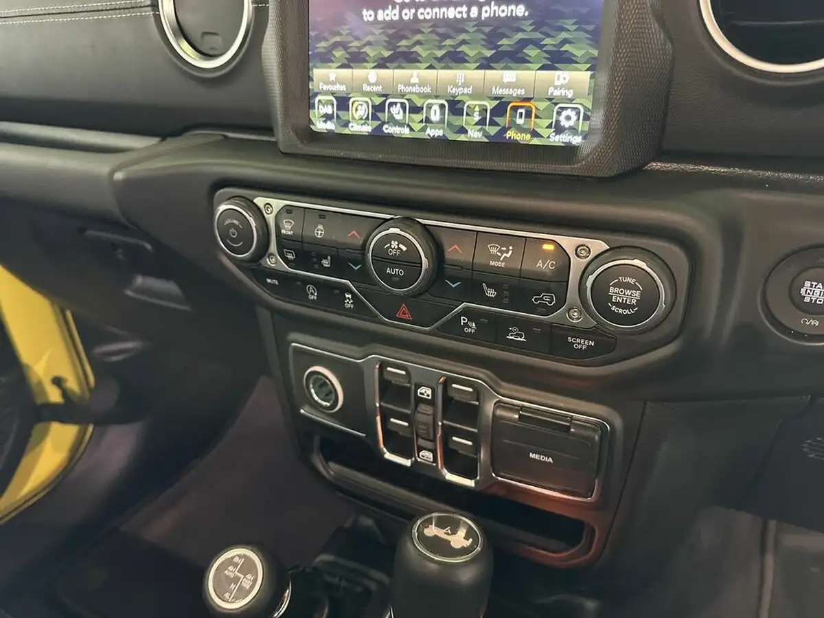 2023-jeep-wrangler-20-gme-overland-big-21