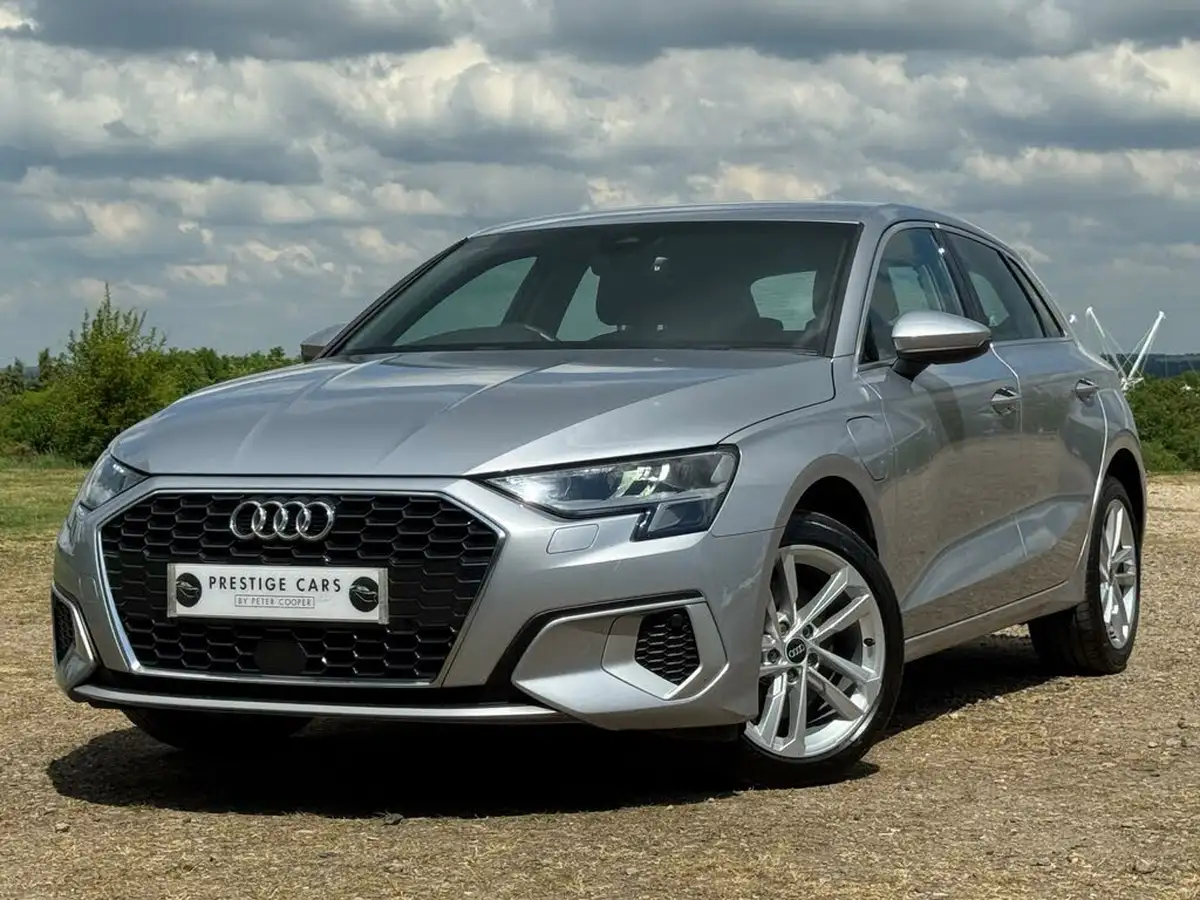2021-audi-a3-14-40-tfsi-e-sport-big-2