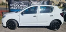 2017-dacia-sandero-10-sce-ambiance-small-23