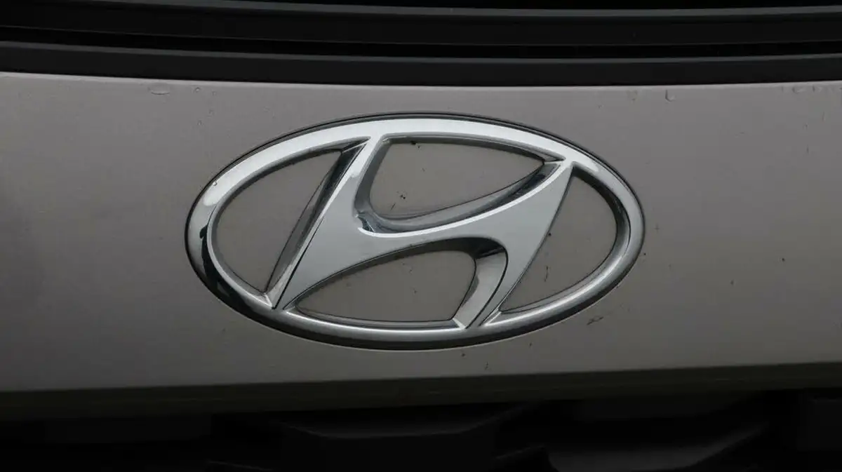2022-hyundai-bayon-10-t-gdi-se-connect-dct-big-23