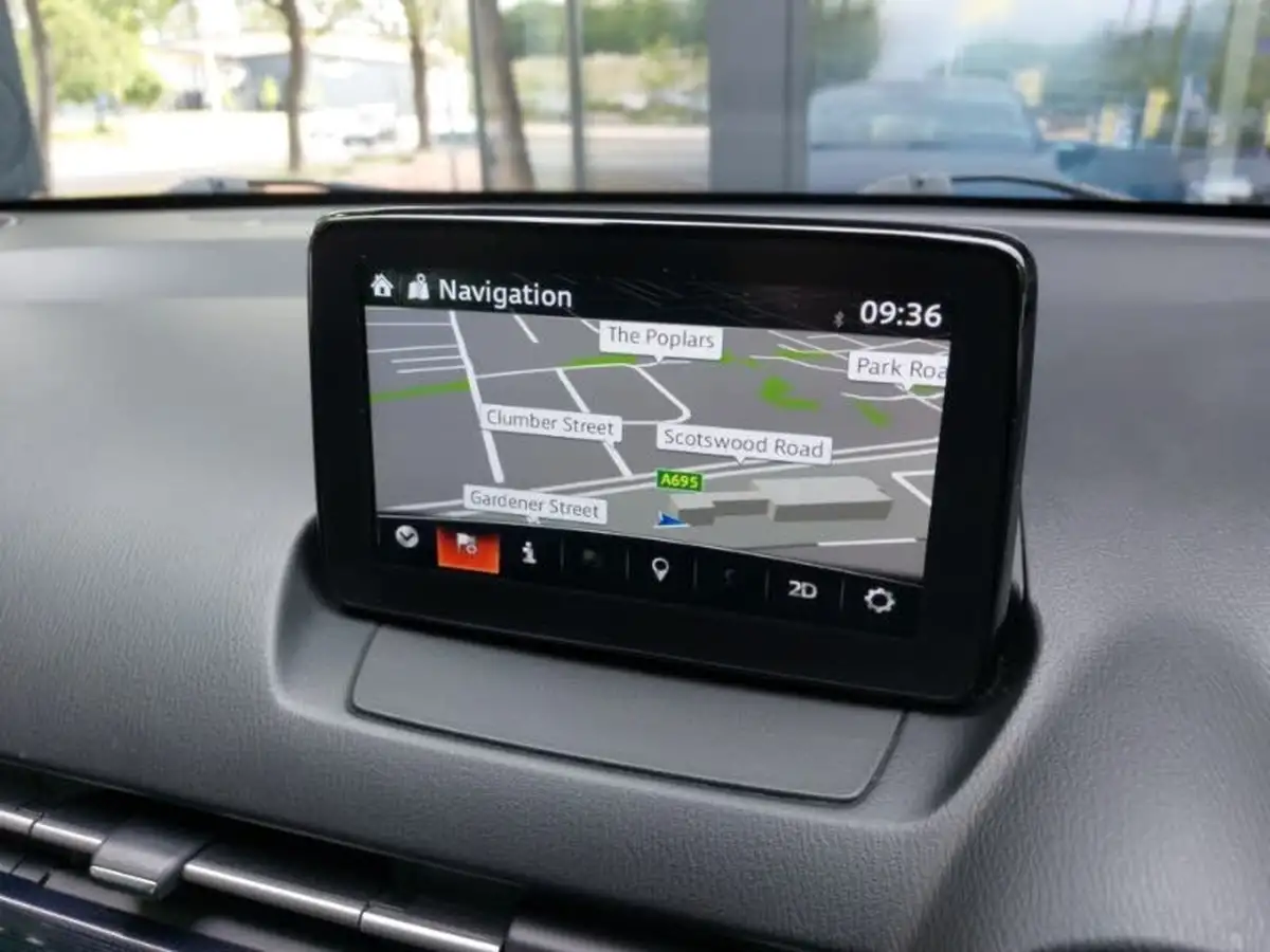 2020-mazda-mazda2-15-skyactiv-g-se-l-nav-big-9