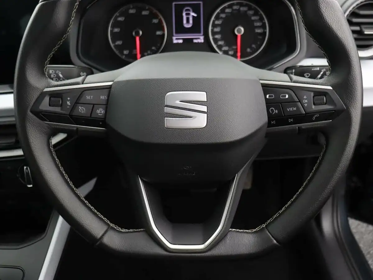 2021-seat-arona-10-tsi-se-technology-110ps-dsg-big-44