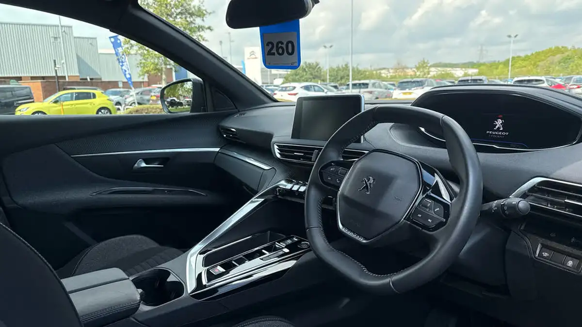 2023-peugeot-3008-suv-15-bluehdi-active-premium-eat8-big-10