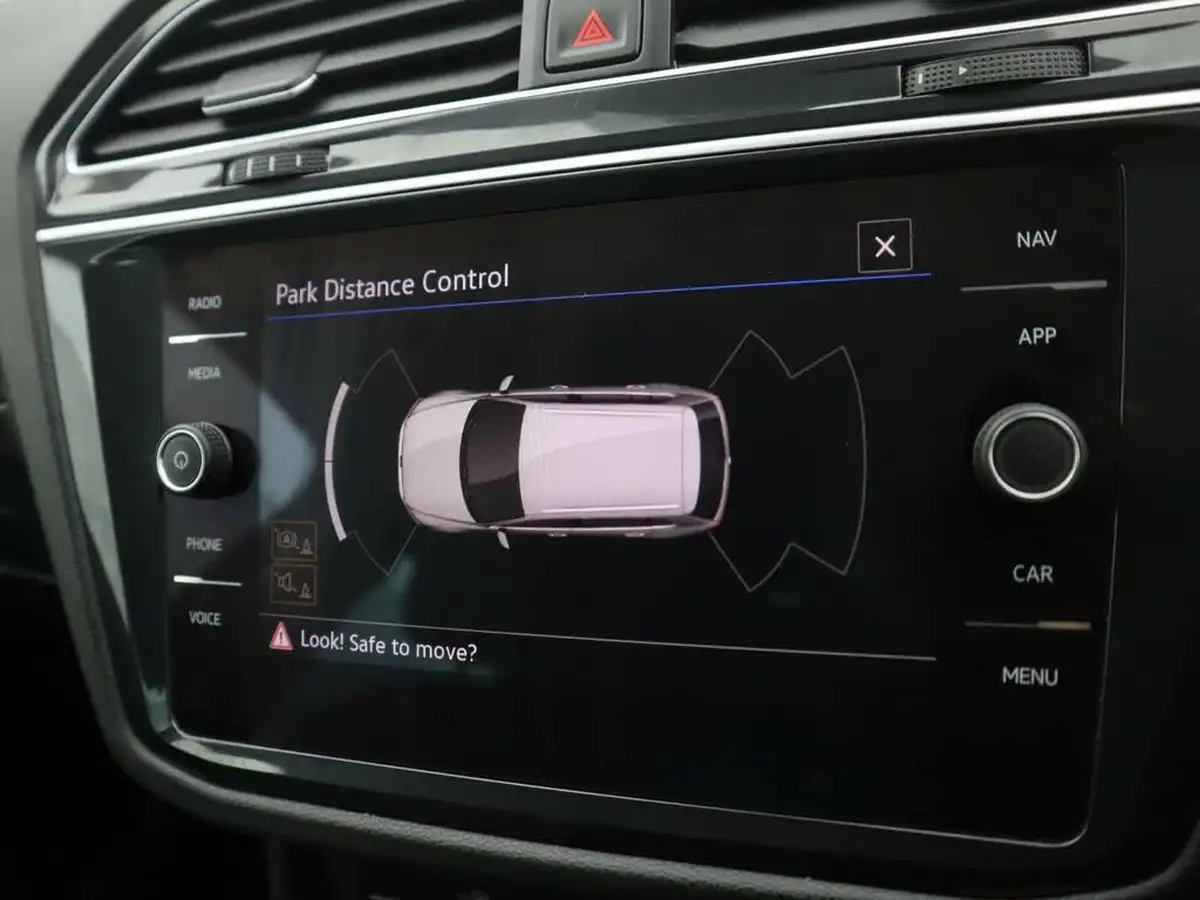 2022-volkswagen-tiguan-15-tsi-life-130ps-big-26