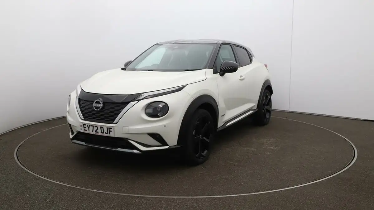 2022-nissan-juke-16-hybrid-premiere-edition-big-35