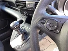 2021-vauxhall-combo-life-12i-edition-small-33
