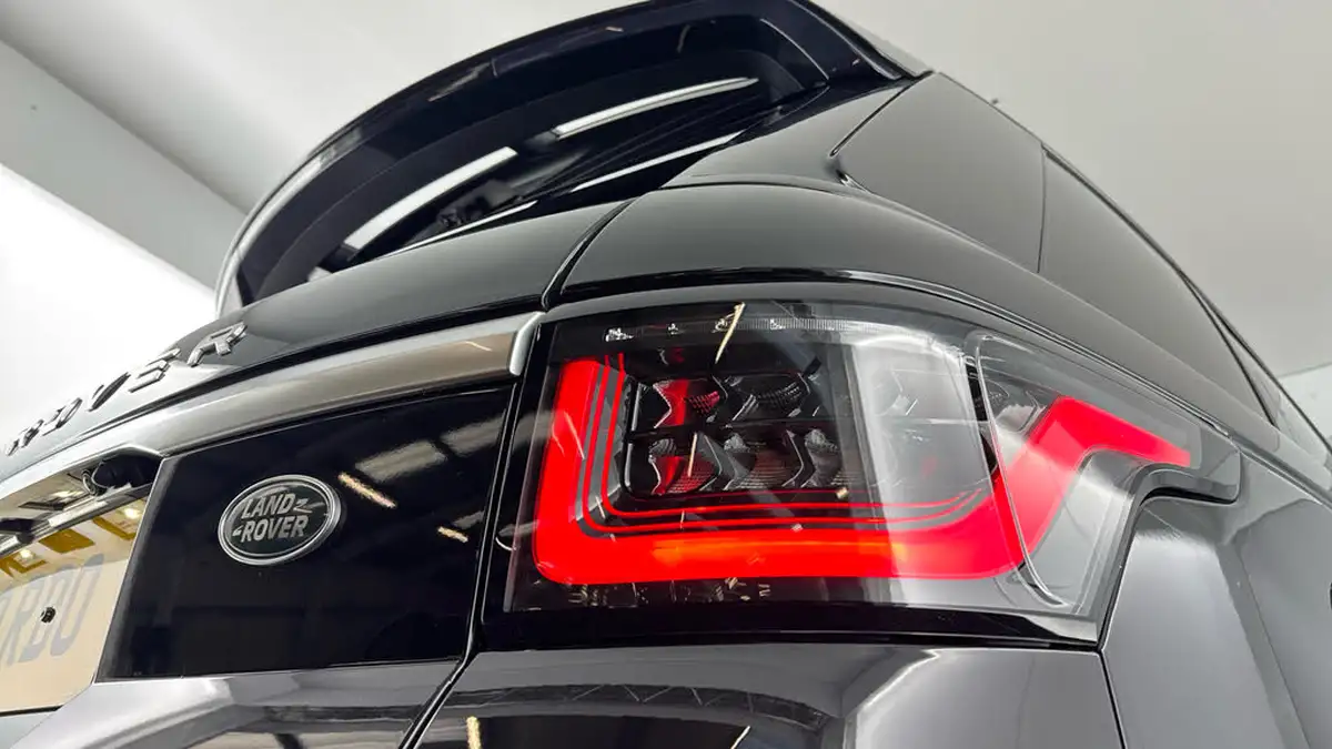 2019-land-rover-range-rover-sport-20si4-hse-big-24