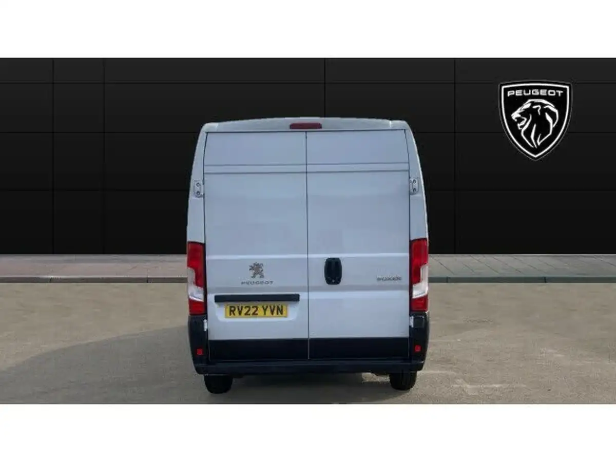 2022-peugeot-boxer-22-bluehdi-professional-335-l3-h2-panel-big-5