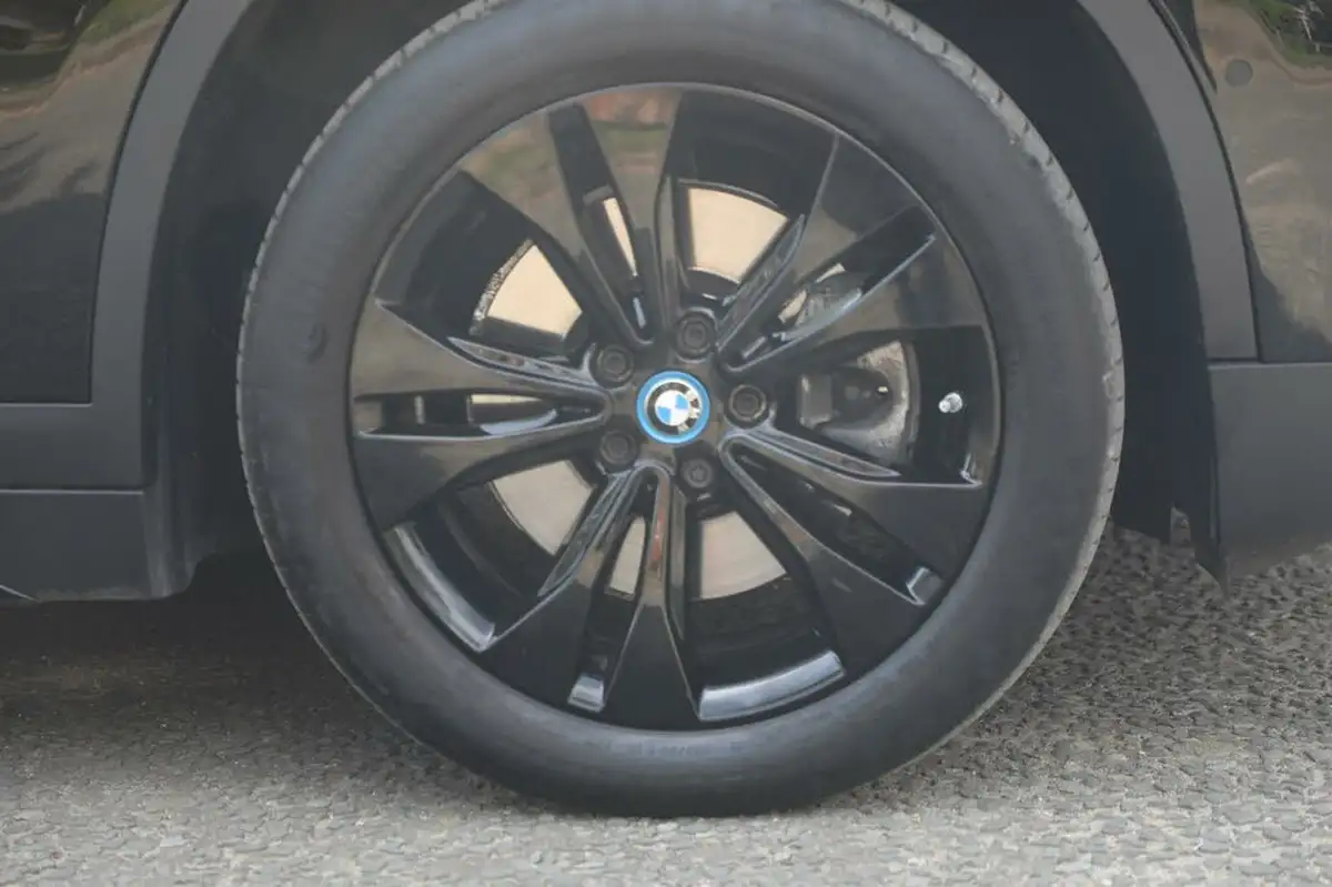 2022-bmw-x1-15-xdrive-25e-phev-sport-big-7